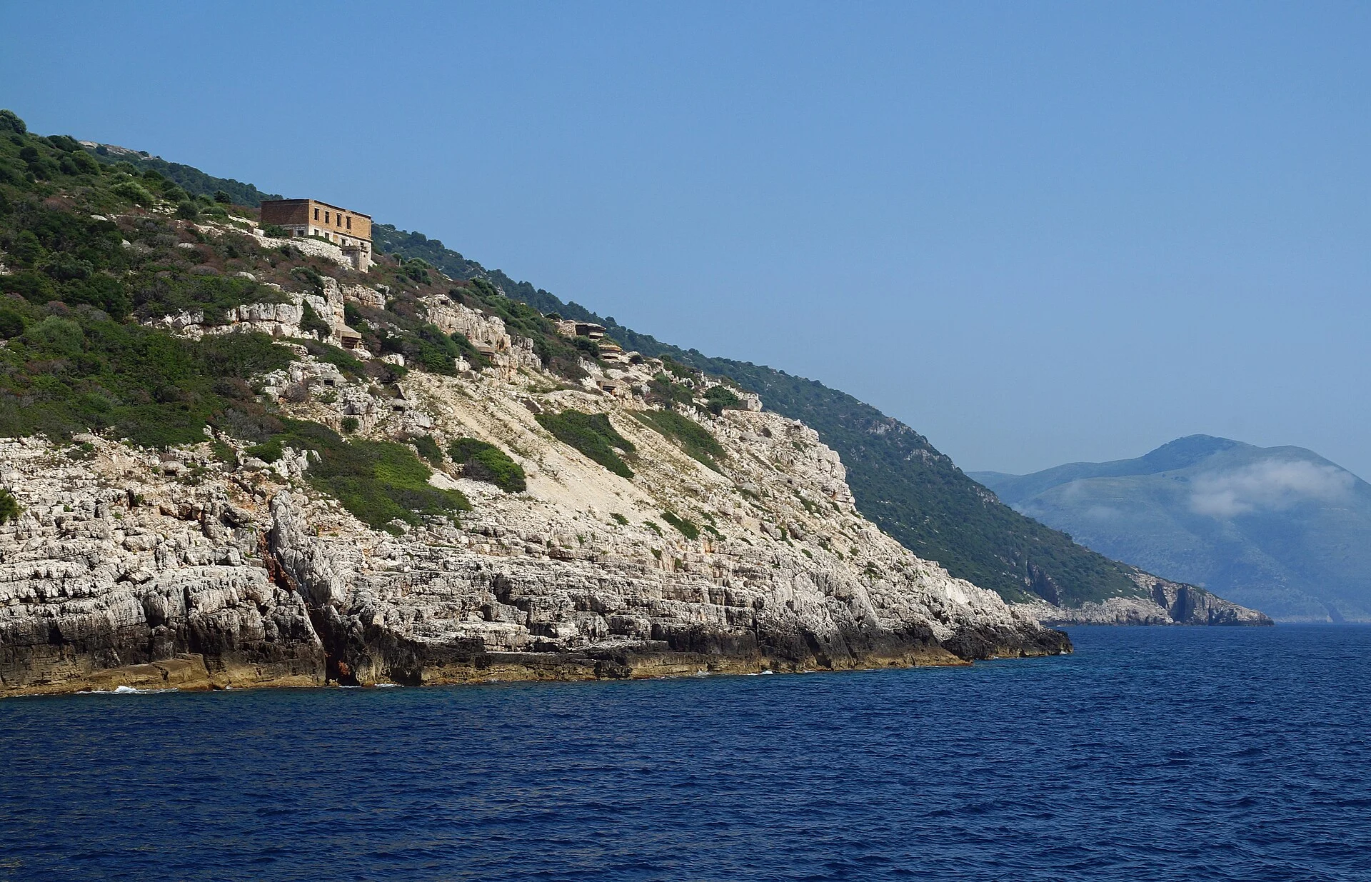 Sazan, Albania