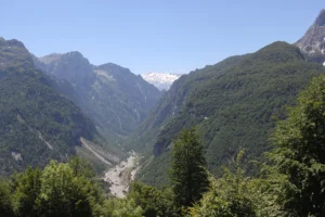 Cerem, Albania