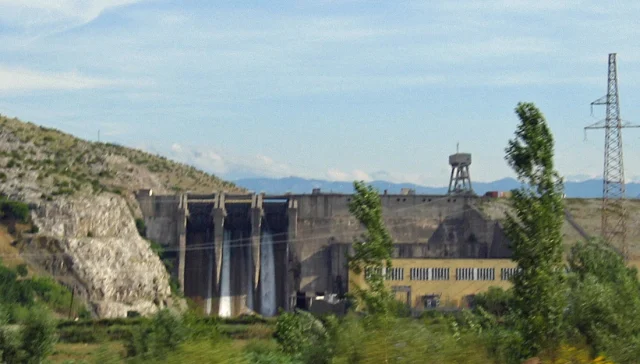 Vau i Dejes, Albania