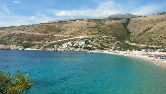 Jale, Albania